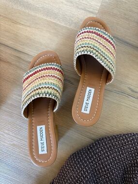Steve Madden Multicolor Braided Slide Sandals - Tan Footbed
